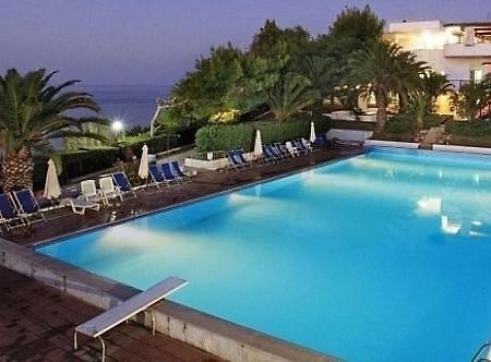 Hotel Villaggio Costa Ripa 로디가르가니코 외부 사진