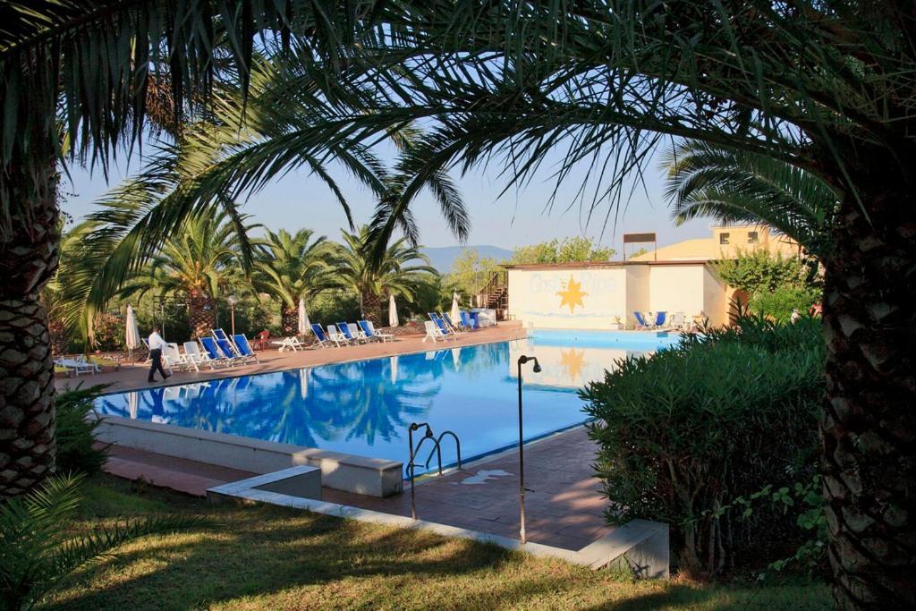 Hotel Villaggio Costa Ripa 로디가르가니코 외부 사진