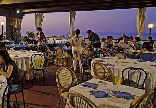 Hotel Villaggio Costa Ripa 로디가르가니코 외부 사진